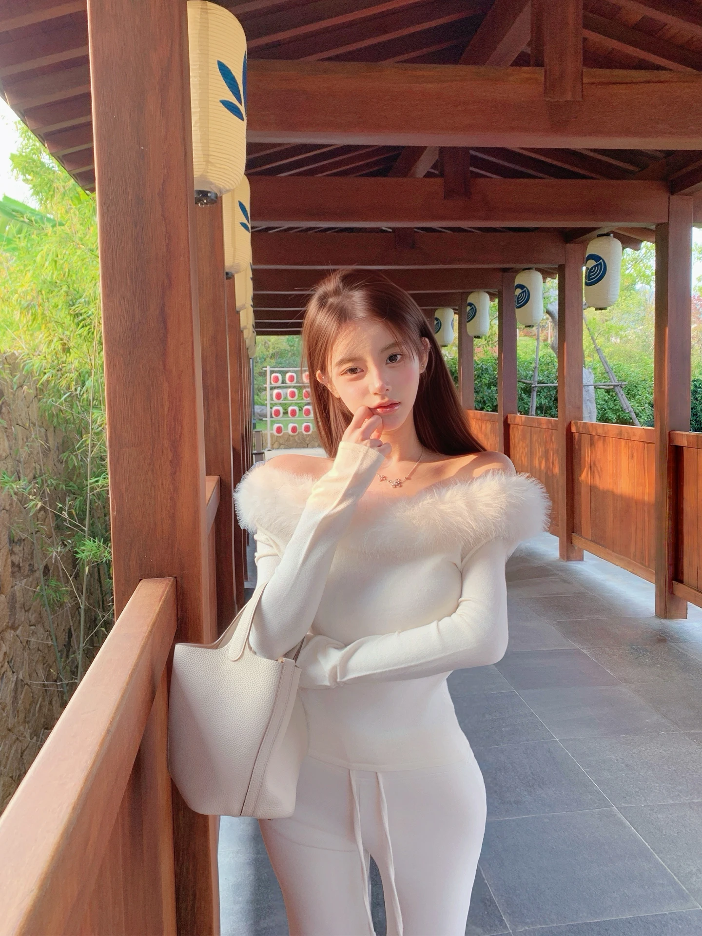 AkiQiu Autumn Snow Mountain Wool Collar One oulder Slim Fit Knitted Sweater Women Winter Base irt Casual Sle Polyester ...
AkiQiu Autumn Snow Mountain Wool Collar One oulder Slim Fit Knitted Sweater Women Winter Base irt Casual Sle Polyester ...