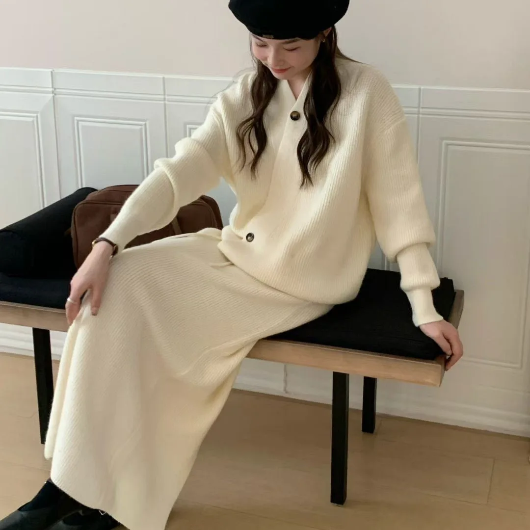 Women Two Pieces Knitted Dress Set Solid Matching Sets V Neck Cardigan Drawstring Waist Skirt Loose Casual 2025 Autumn Winter 
Women Two Pieces Knitted Dress Set Solid Matching Sets V Neck Cardigan Drawstring Waist Skirt Loose Casual 2025 Autumn Winter