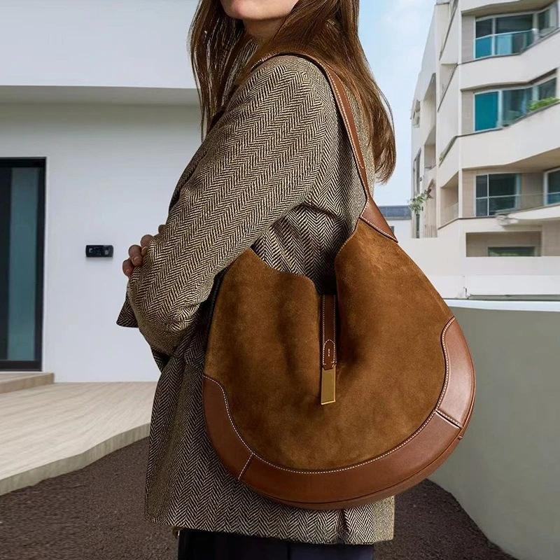 Luxury Women Big Tote Women's Handbags Designer Large Shoulder Bags Round Fashion PU Shopper Purses Composited Bags Clutch 2025
Luxury Women Big Tote Women's Handbags Designer Large Shoulder Bags Round Fashion PU Shopper Purses Composited Bags Clutch 2025