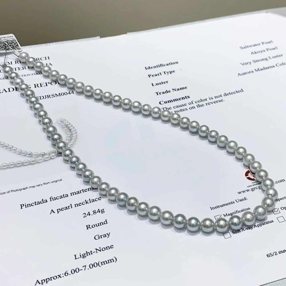 6-7mm Perfectly Round Aurora Madama Silver-Blue Skin-Flattering Akoya Pearl Necklace with Glass-like Luster GRC Certificate
6-7mm Perfectly Round Aurora Madama Silver-Blue Skin-Flattering Akoya Pearl Necklace with Glass-like Luster GRC Certificate