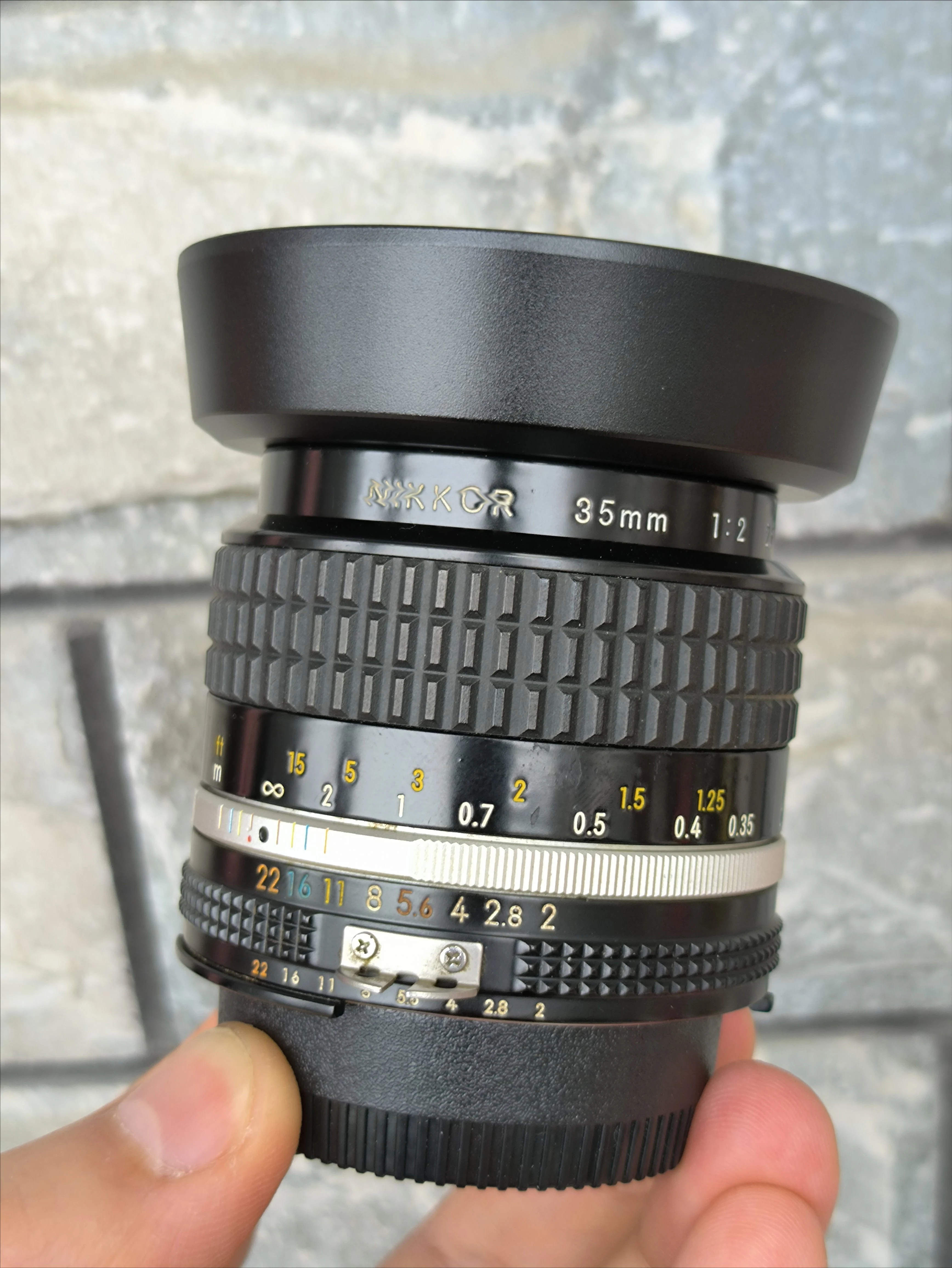 52mm metal wide angle hoods auto ai ais AF 35/2 D 35/2.8 35mm focus length wide angle lens Thread light extinction hoods
52mm metal wide angle hoods auto ai ais AF 35/2 D 35/2.8 35mm focus length wide angle lens Thread light extinction hoods