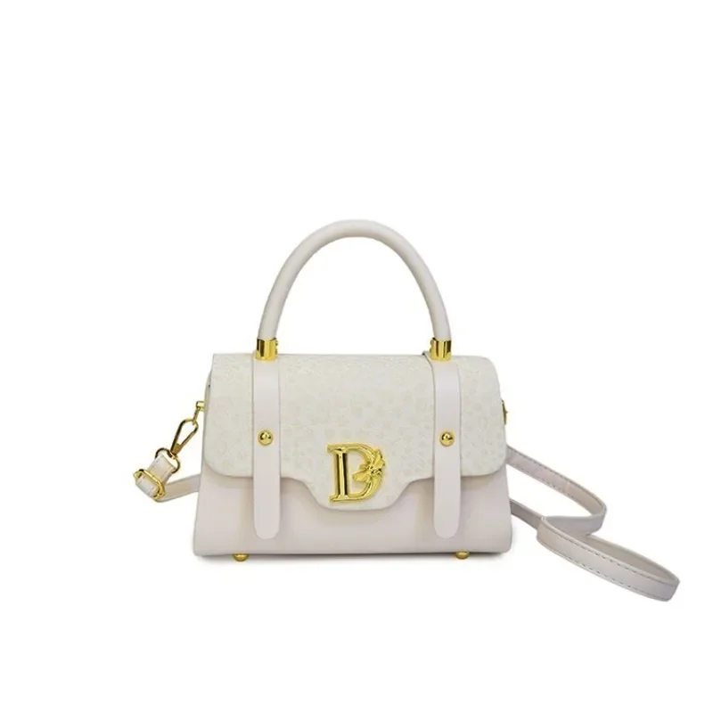 Elegant Unique Diaper Bag: Stylish Crossbody Handbag For Women With Luxury Designer Look And Large Capacity Vintage Messenger
Elegant Unique Diaper Bag: Stylish Crossbody Handbag For Women With Luxury Designer Look And Large Capacity Vintage Messenger
