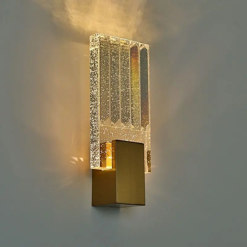 Modern minimalist and luxurious crystal wall lamp, living room background wall, Nordic creative bedroom wall lamp
Modern minimalist and luxurious crystal wall lamp, living room background wall, Nordic creative bedroom wall lamp
