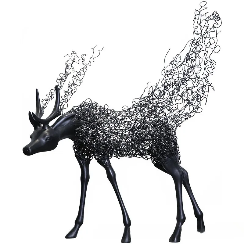 Metal deer sculpture, large animal ornament in new Chinese public indoor space
Metal deer sculpture, large animal ornament in new Chinese public indoor space