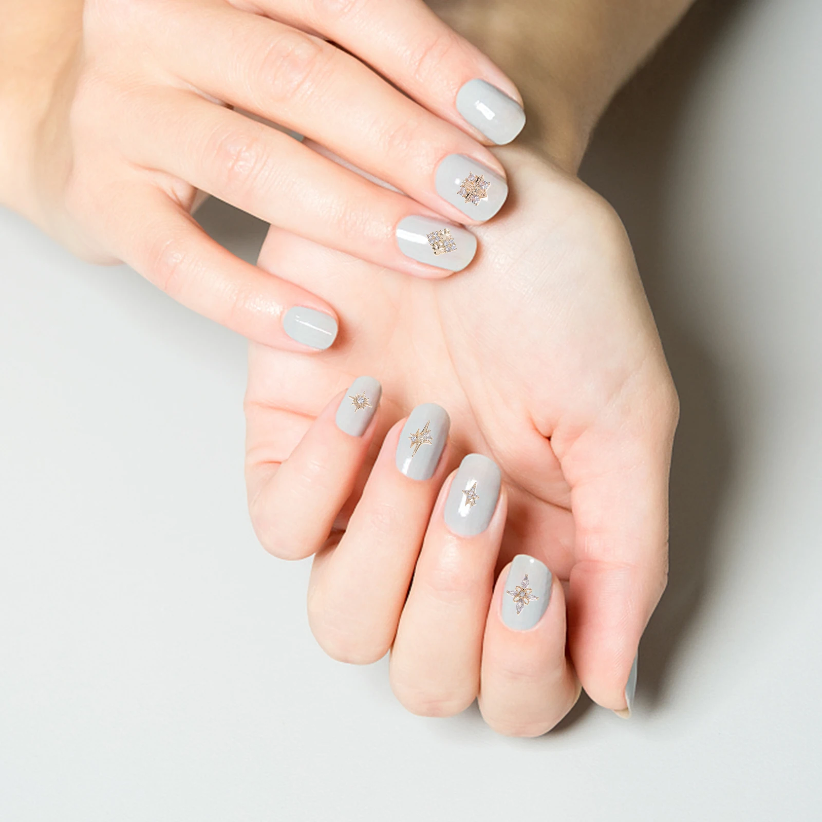 12 шт. ретро-украшений для ногтей, винтажные стразы, декор для маникюра, принадлежности для свадебных вечеринок и салонов красоты
12 шт. ретро-украшений для ногтей, винтажные стразы, декор для маникюра, принадлежности для свадебных вечеринок и салонов красоты