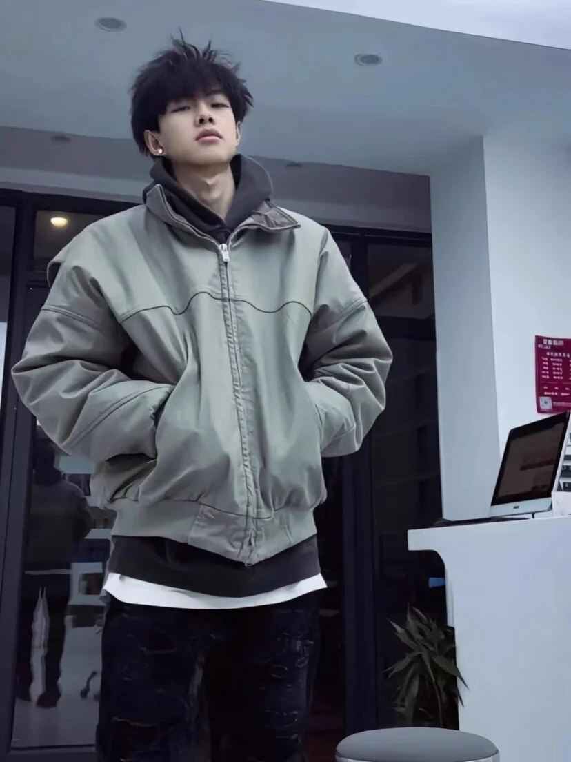 American Retro Stand Collar Cleanfit Baseball Jaet Men's High-End ort Sle Spring Autumn Flight Suit Jaet
American Retro Stand Collar Cleanfit Baseball Jaet Men's High-End ort Sle Spring Autumn Flight Suit Jaet