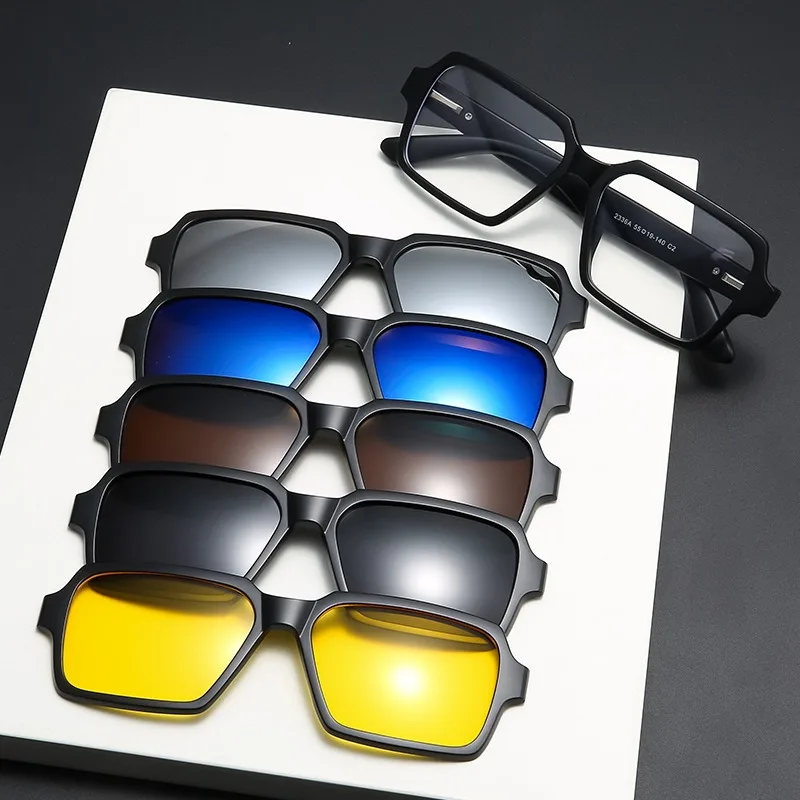 Eyeglasses Frame Men Women With 5 PCS Clip On Polarized Sunglasses Spectacle Magnetic Glasses Male UV400 Eyeglasses 2328D
Eyeglasses Frame Men Women With 5 PCS Clip On Polarized Sunglasses Spectacle Magnetic Glasses Male UV400 Eyeglasses 2328D