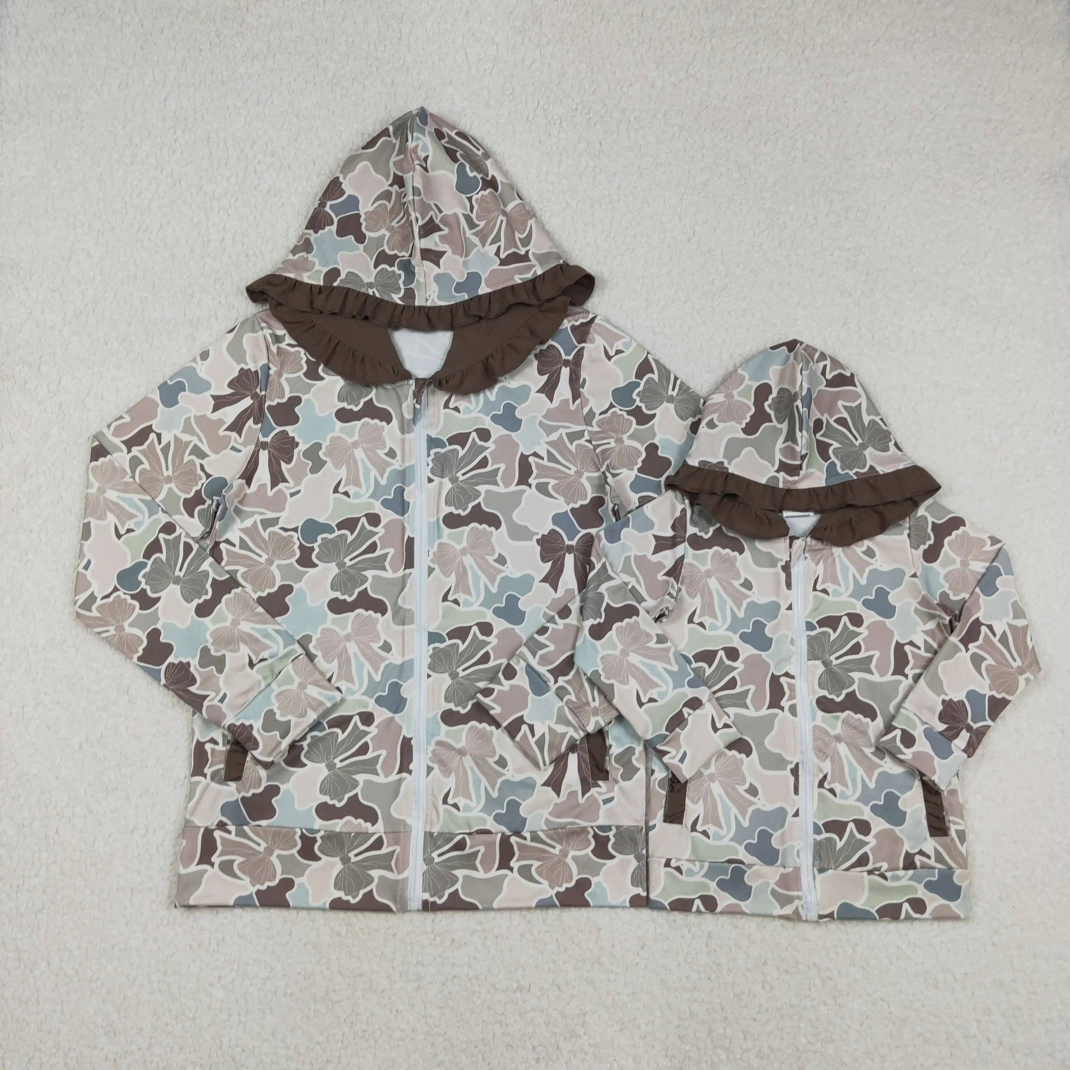 z1127-04 GT1273 Wholesale Boutique adult clothes Matching camouflage hooded long sleeve top Wholesale matching kids clothes girl
z1127-04 GT1273 Wholesale Boutique adult clothes Matching camouflage hooded long sleeve top Wholesale matching kids clothes girl