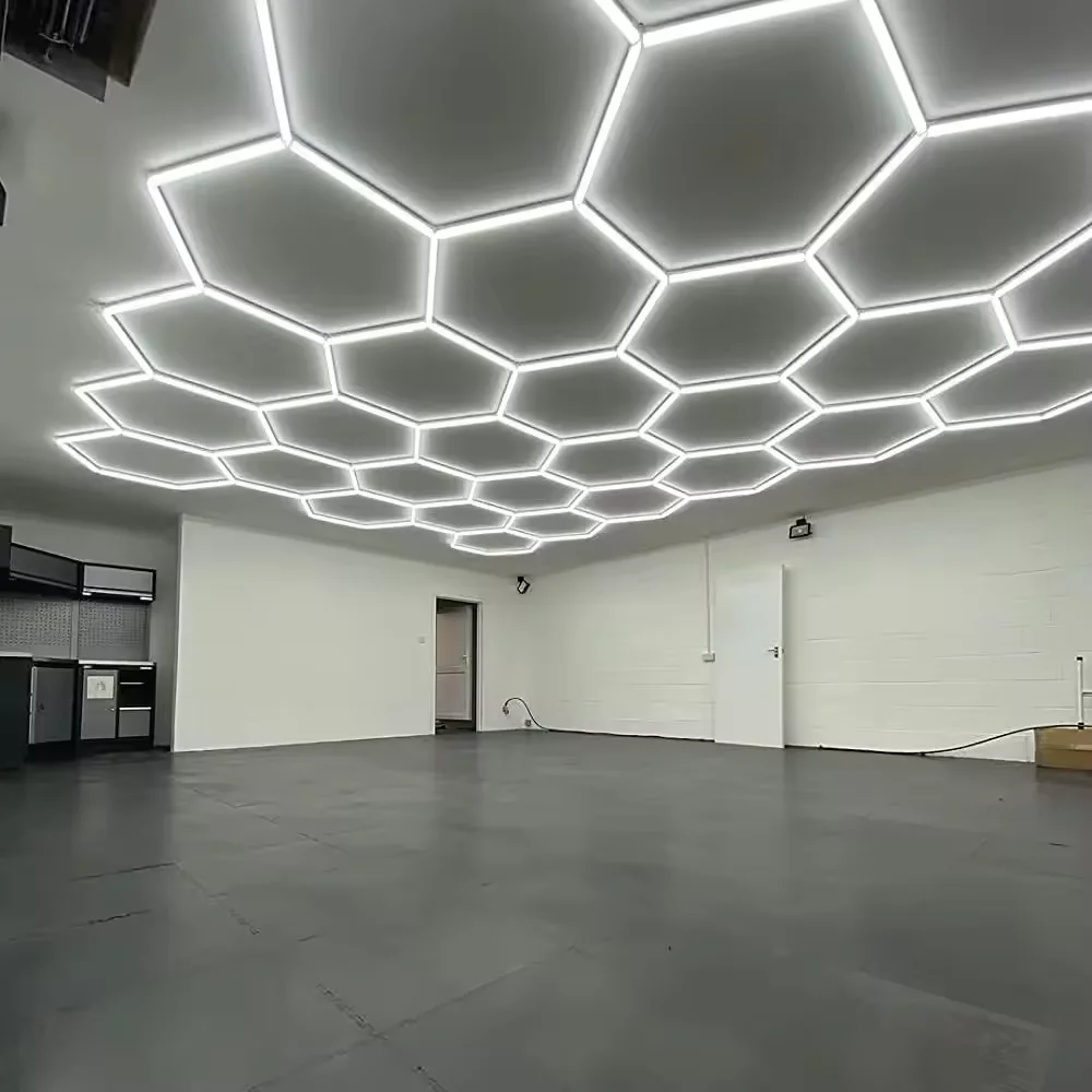 Etop Hexagrid Wide Voltage 110V 220V Linkable Surface Mounted LED Hexagon Garage Ceiling Light for Workshop Gym Detailing Shop
Etop Hexagrid Wide Voltage 110V 220V Linkable Surface Mounted LED Hexagon Garage Ceiling Light for Workshop Gym Detailing Shop