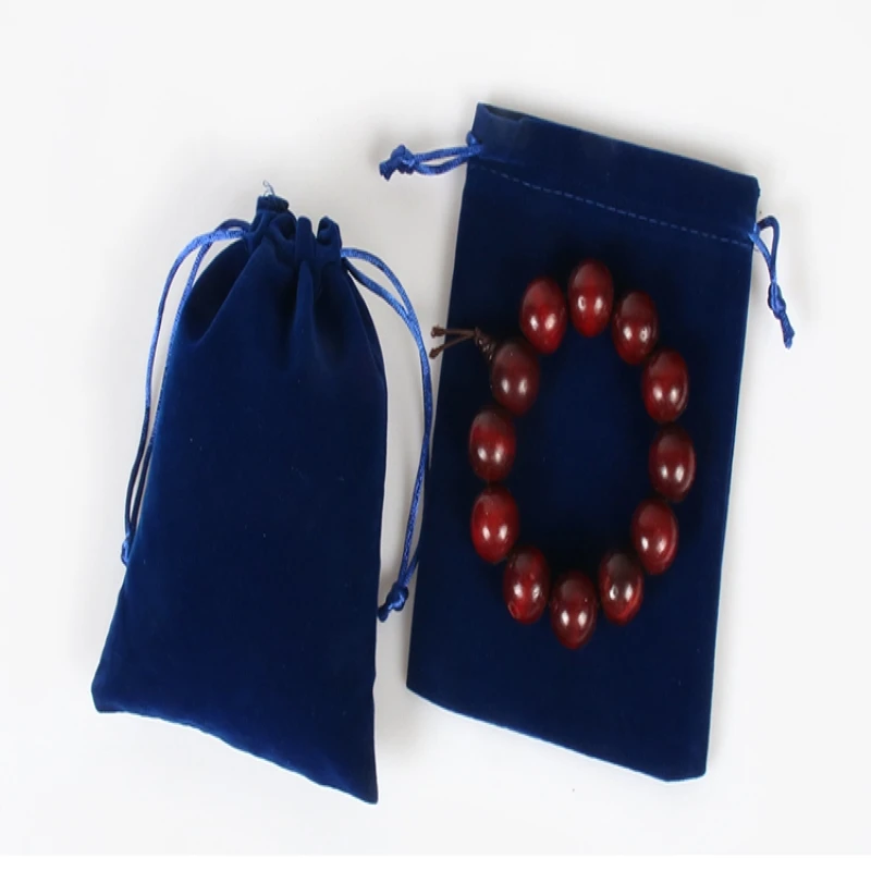 custom 8*10cm high quality velvet jewelry bag gift packaging and storage drawstring pouch
custom 8*10cm high quality velvet jewelry bag gift packaging and storage drawstring pouch