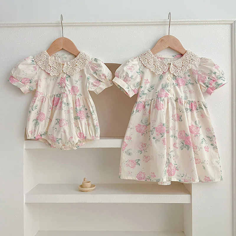 Toddler Baby Girls Lace Collar Dress Rompers Sisters Clothes Kids Girls Flower Print Princess Dress Family Clothes Rompers
Toddler Baby Girls Lace Collar Dress Rompers Sisters Clothes Kids Girls Flower Print Princess Dress Family Clothes Rompers