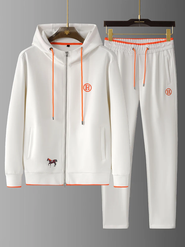 Элитный спортивный костюм с вышивкой логотипа H, воротником-стойкой, из премиального полиэстера, хлопка, модала и спандекса, с длинным рукавом
Элитный спортивный костюм с вышивкой логотипа H, воротником-стойкой, из премиального полиэстера, хлопка, модала и спандекса, с длинным рукавом