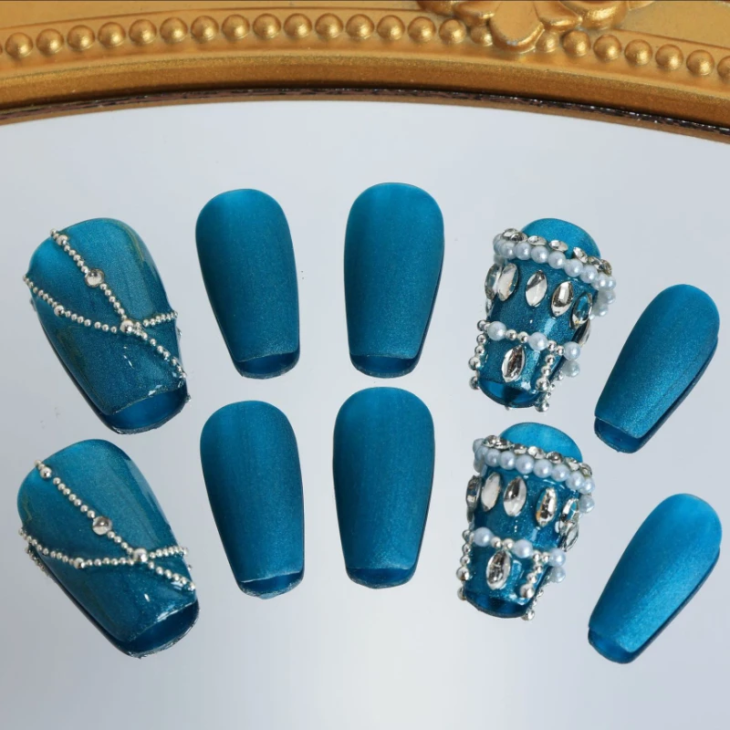 10pc Press on Nail Blue Series Flash Diamond Series Hand-wearable Armor Retro Y2K Short Trapezoid Removable Full Coverage Finger
10pc Press on Nail Blue Series Flash Diamond Series Hand-wearable Armor Retro Y2K Short Trapezoid Removable Full Coverage Finger