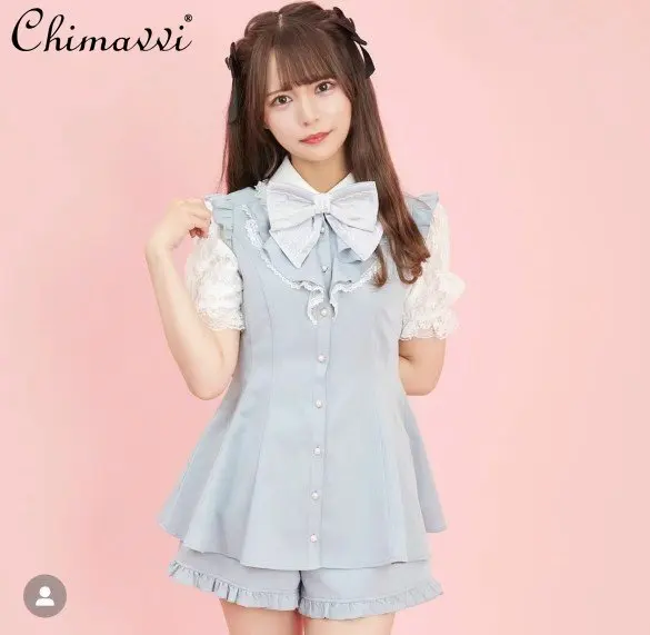 Summer Women's Outfits Bow Lace Stitching Short Sleeve Shirt Shorts Lolita Two-Piece Suit Sweet Elegant Shorts Suit for Women
Summer Women's Outfits Bow Lace Stitching Short Sleeve Shirt Shorts Lolita Two-Piece Suit Sweet Elegant Shorts Suit for Women