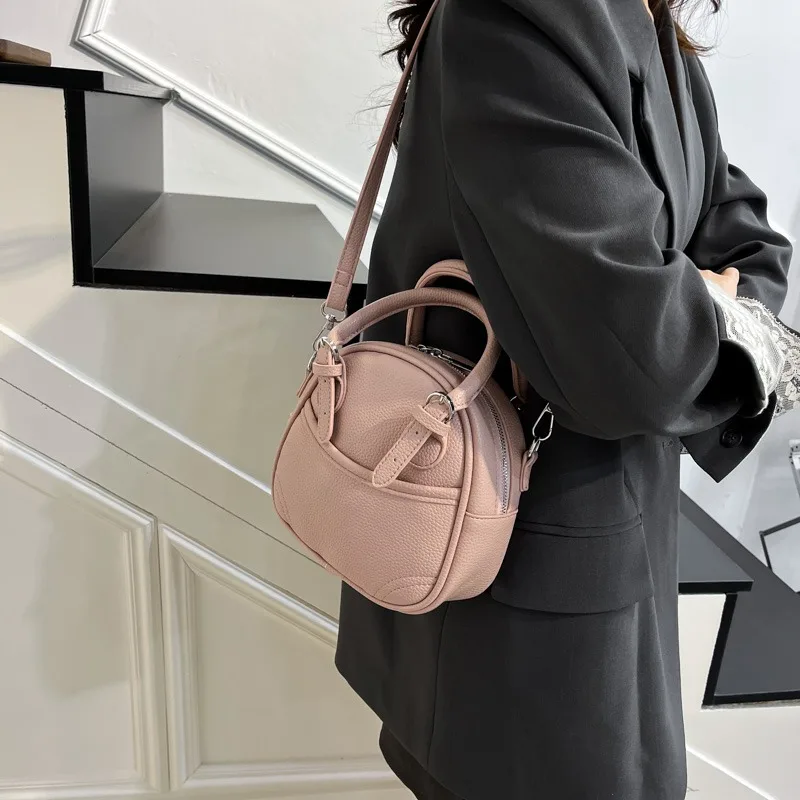 Diaper Bag Luxury Original Designer Handbag Elegant Leather Crossbody Purse For Women Stylish Minimalist Vintage Tote
Diaper Bag Luxury Original Designer Handbag Elegant Leather Crossbody Purse For Women Stylish Minimalist Vintage Tote