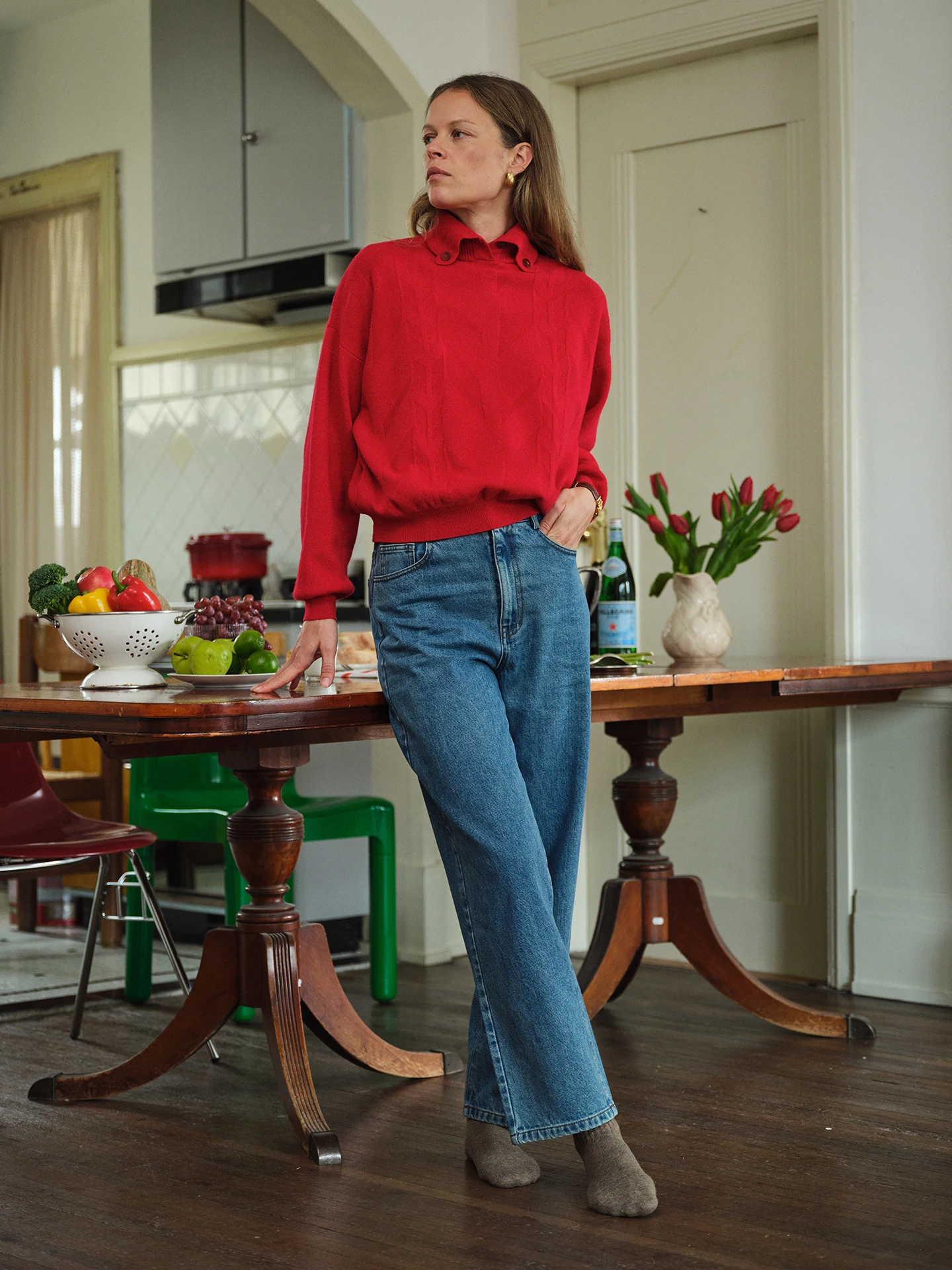 Классические американские винтажные светло-голубые джинсовые прямые брюки, женские хлопковые джинсы, бархатные прямые брюки от солнца, осень-зима
Классические американские винтажные светло-голубые джинсовые прямые брюки, женские хлопковые джинсы, бархатные прямые брюки от солнца, осень-зима