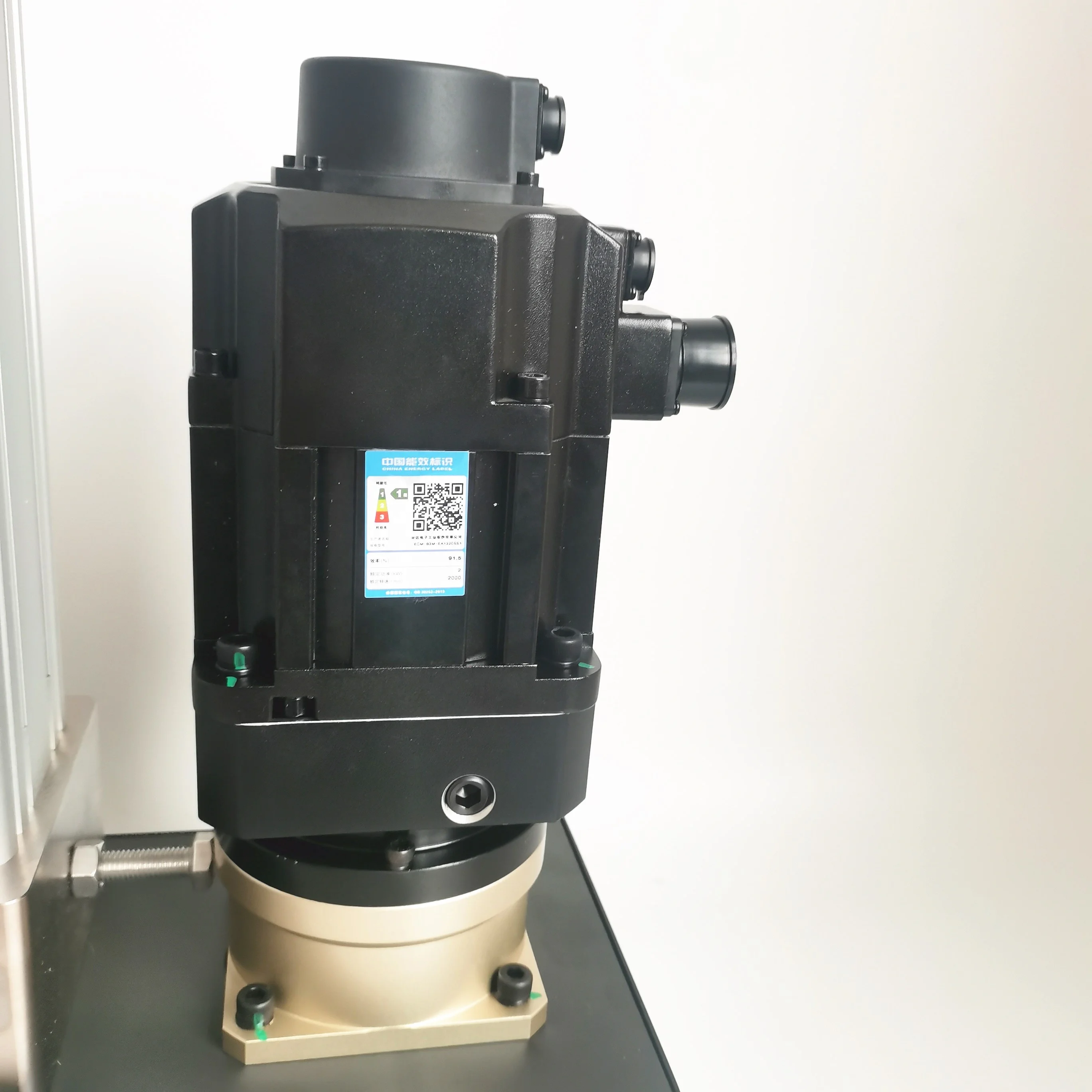 240 Volt Linear Actuator High Torque Servo
240 Volt Linear Actuator High Torque Servo