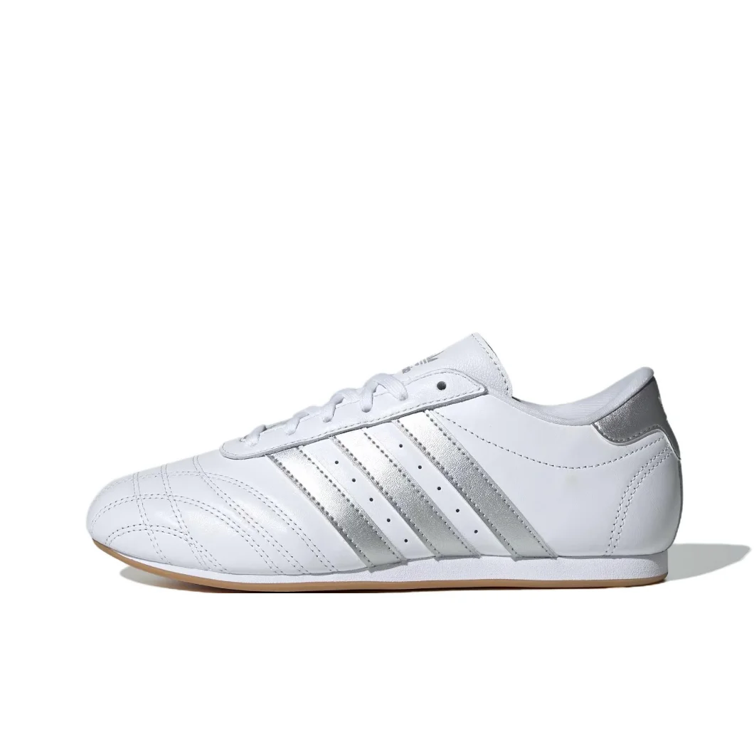Adidas оригинальные белые низкие кроссовки для тхэквондо, удобные легкие женские кроссовки
Adidas оригинальные белые низкие кроссовки для тхэквондо, удобные легкие женские кроссовки