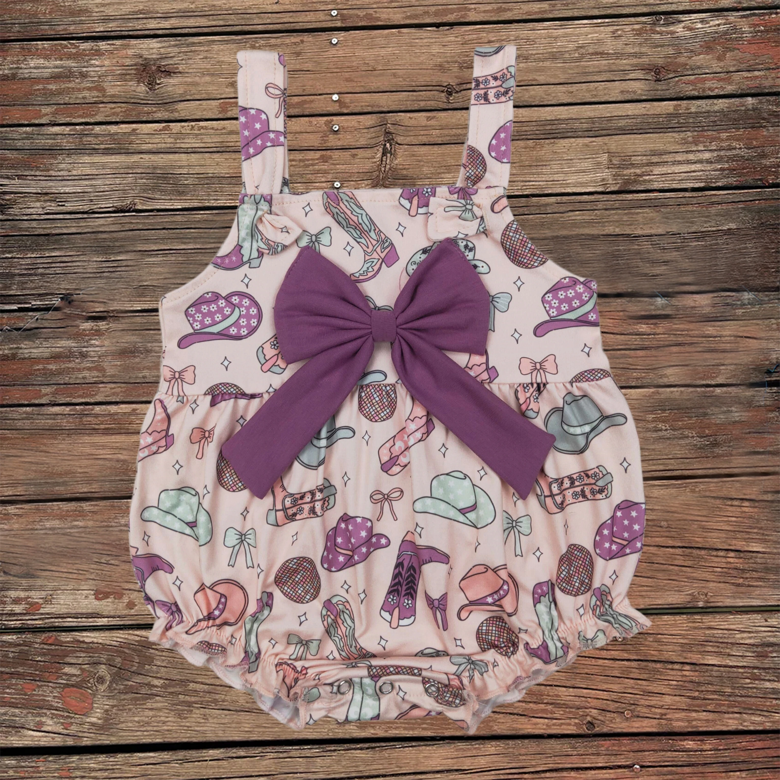 Wholesale Coverall Summer Newborn Romper Baby Infant Girls Strap Buttons Bodysuit Kids Toddler Hats Boots Bows Western Clothing
Wholesale Coverall Summer Newborn Romper Baby Infant Girls Strap Buttons Bodysuit Kids Toddler Hats Boots Bows Western Clothing