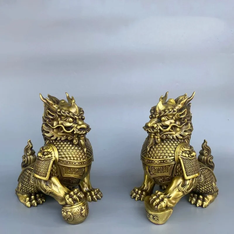 Antique bronze qilin statues a pair home foyer office desktop decoration Chinese style ornaments Creative gift
Antique bronze qilin statues a pair home foyer office desktop decoration Chinese style ornaments Creative gift