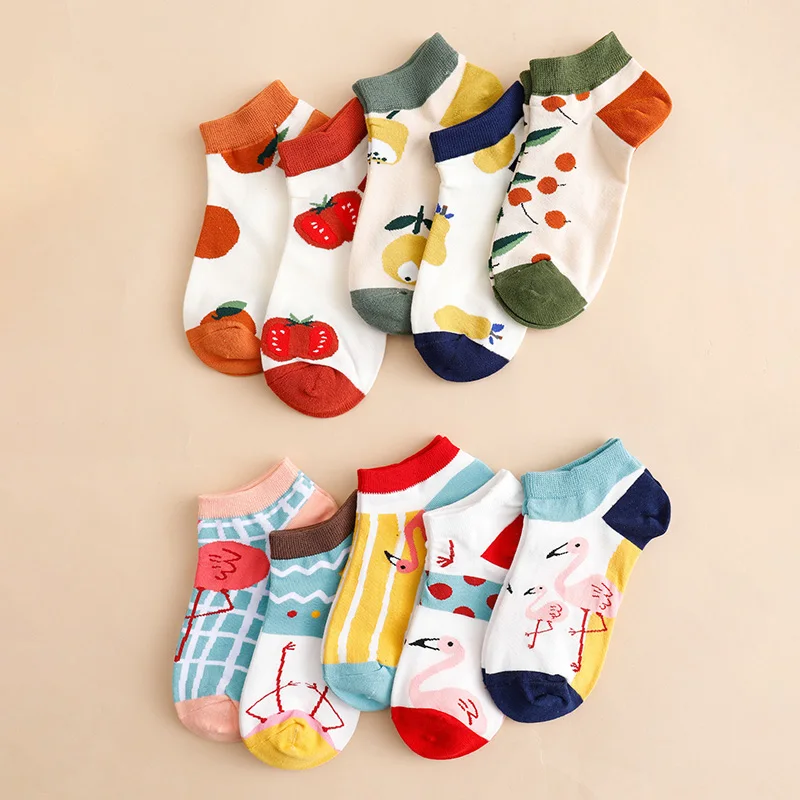 10 Pairs Random Double-random patterned women’s and children’s socks with fruit designs; featuring cute cartoon illustrations,
10 Pairs Random Double-random patterned women’s and children’s socks with fruit designs; featuring cute cartoon illustrations,