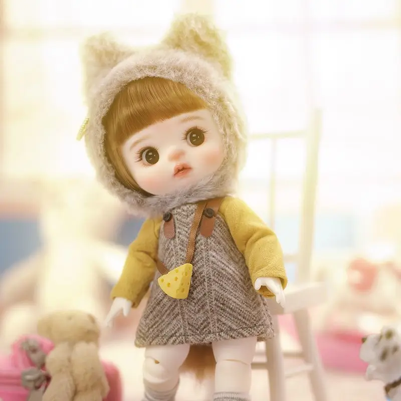 8-point BJD Doll Llipika Squeaking Doll Cute Furry Original Design Handmade Doll. toys for girls
8-point BJD Doll Llipika Squeaking Doll Cute Furry Original Design Handmade Doll. toys for girls