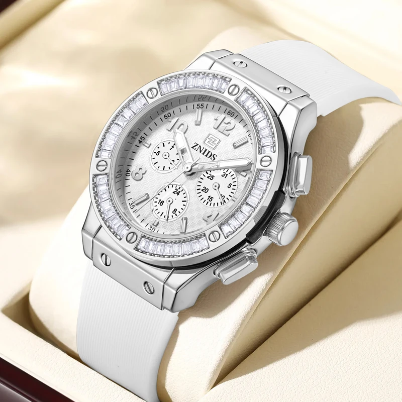 Elegant Women's Sports Watch with Alloy Case and Rubber Strap, Multifunctional Quartz Watch, Women's Watch with 24-Hour Date and Day of the Week Display, Waterproof Outdoor Watch, Decorative Buttons, Suitable for Women and Girls' Daily Wear, Casual Fashio
Elegant Women's Sports Watch with Alloy Case and Rubber Strap, Multifunctional Quartz Watch, Women's Watch with 24-Hour Date and Day of the Week Display, Waterproof Outdoor Watch, Decorative Buttons, Suitable for Women and Girls' Daily Wear, Casual Fashio