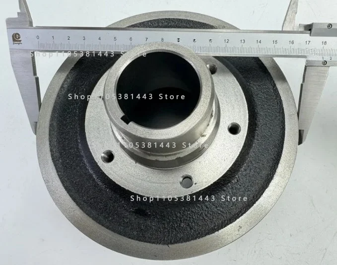 For Nissan TD42 Best Quality Crankshaft Pulley
For Nissan TD42 Best Quality Crankshaft Pulley