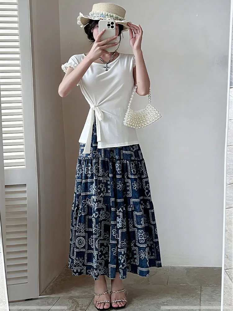 Women Casual Suit Fashion Lace Up Bowknot Short Sleeve T-Shirt Top+High Waist Flowers Print A-Line Skirts Female Two Piece Set
Women Casual Suit Fashion Lace Up Bowknot Short Sleeve T-Shirt Top+High Waist Flowers Print A-Line Skirts Female Two Piece Set