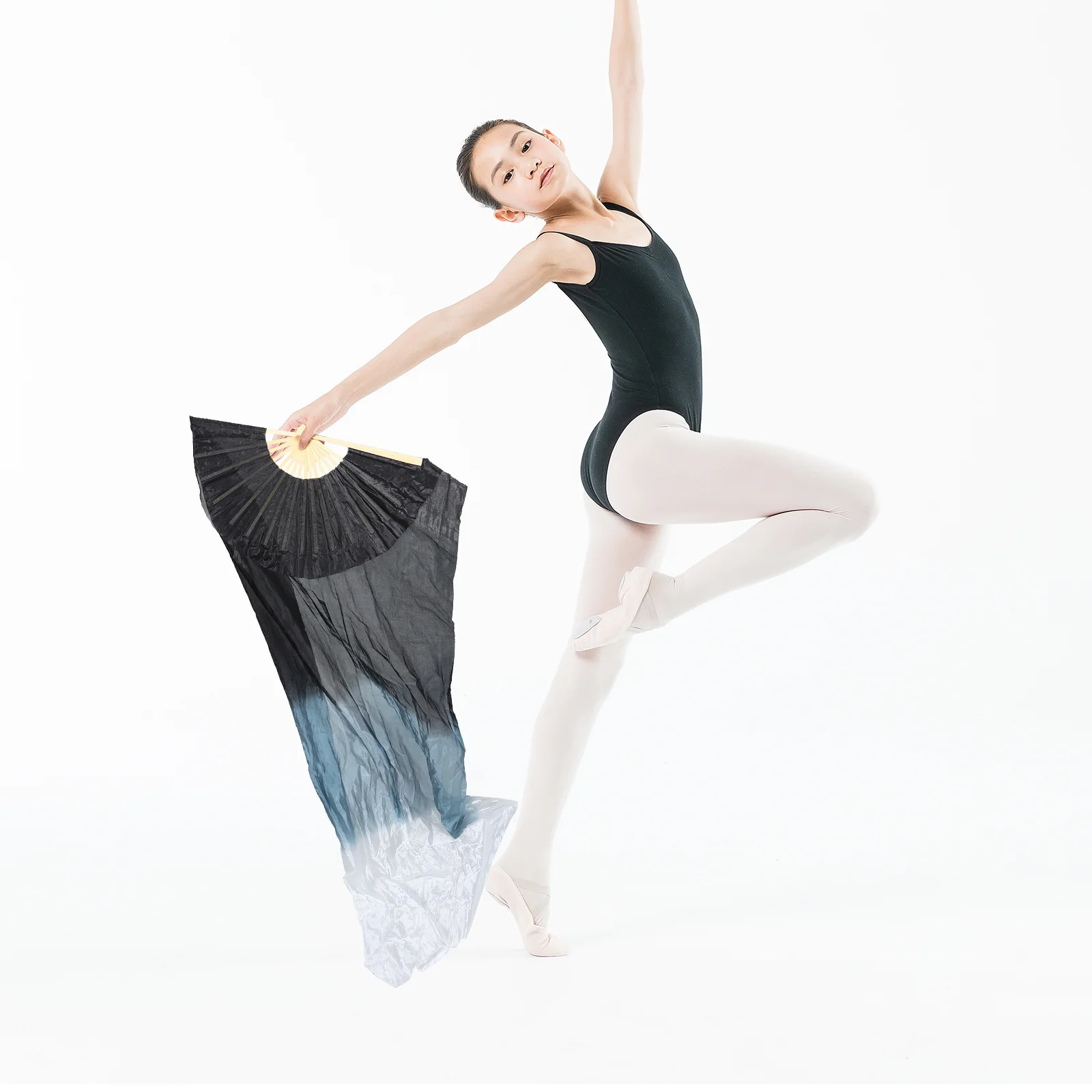 2Pcs Polyester Belly Dance Fans Gradient Folding Long Veils for Performance Stage Shows Party Accessories Polyester Dance Fan
2Pcs Polyester Belly Dance Fans Gradient Folding Long Veils for Performance Stage Shows Party Accessories Polyester Dance Fan