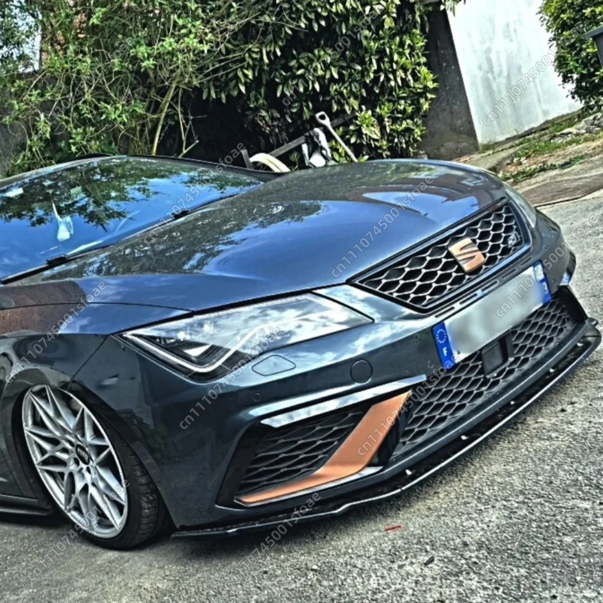 Maxton Style Front Bumper Lip Splitter for Seat Leon MK3 Cupra R Facelift 2018 2019 2020 Spoiler Body Aero Kit Tuning Auto Blade
Maxton Style Front Bumper Lip Splitter for Seat Leon MK3 Cupra R Facelift 2018 2019 2020 Spoiler Body Aero Kit Tuning Auto Blade