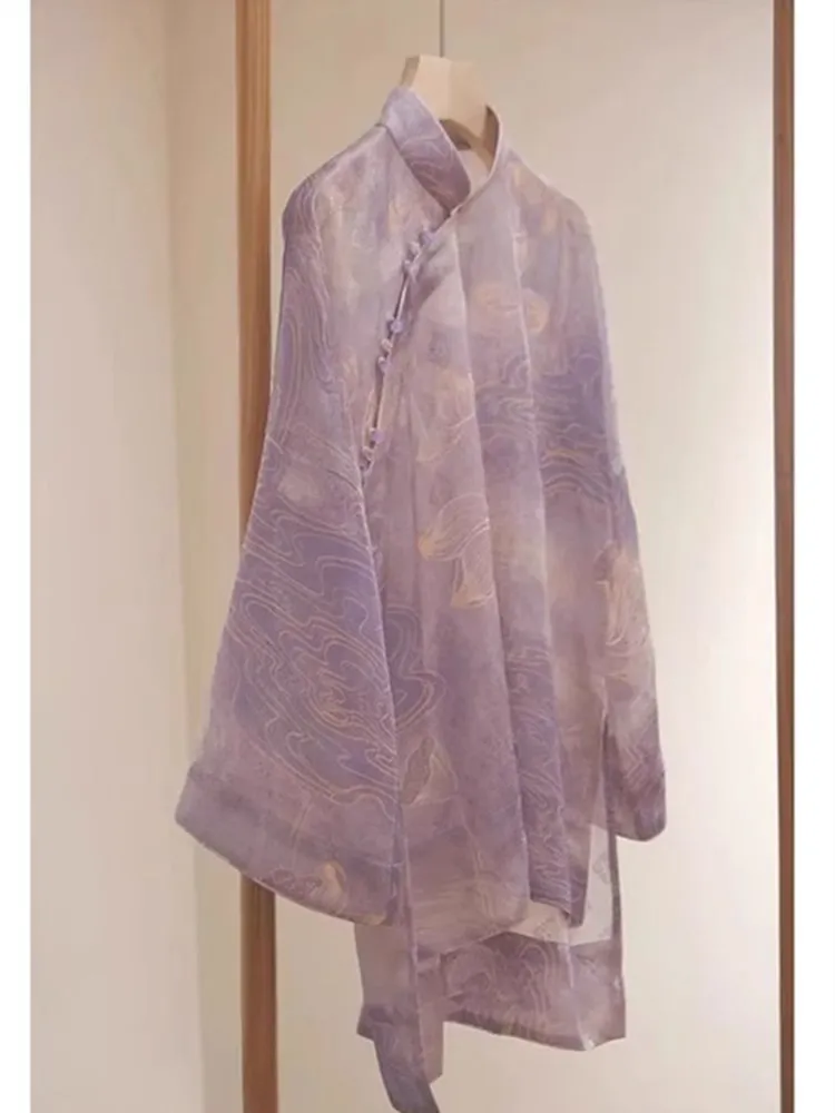 Фиолетовая женская блузка с цветочным принтом, воротником-стойкой, защитой от солнца, из шифона, свободного кроя, с рукавом 3/4, из полиэстеровой ткани
Фиолетовая женская блузка с цветочным принтом, воротником-стойкой, защитой от солнца, из шифона, свободного кроя, с рукавом 3/4, из полиэстеровой ткани