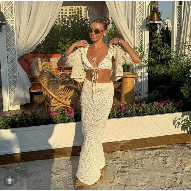 Knit Sexy Hollow Out Cardigan Skirt Suit Women Slim Single Breasted Short Sleeve Top Long Skirts Female 2025 Summer Beach Outfit
Knit Sexy Hollow Out Cardigan Skirt Suit Women Slim Single Breasted Short Sleeve Top Long Skirts Female 2025 Summer Beach Outfit