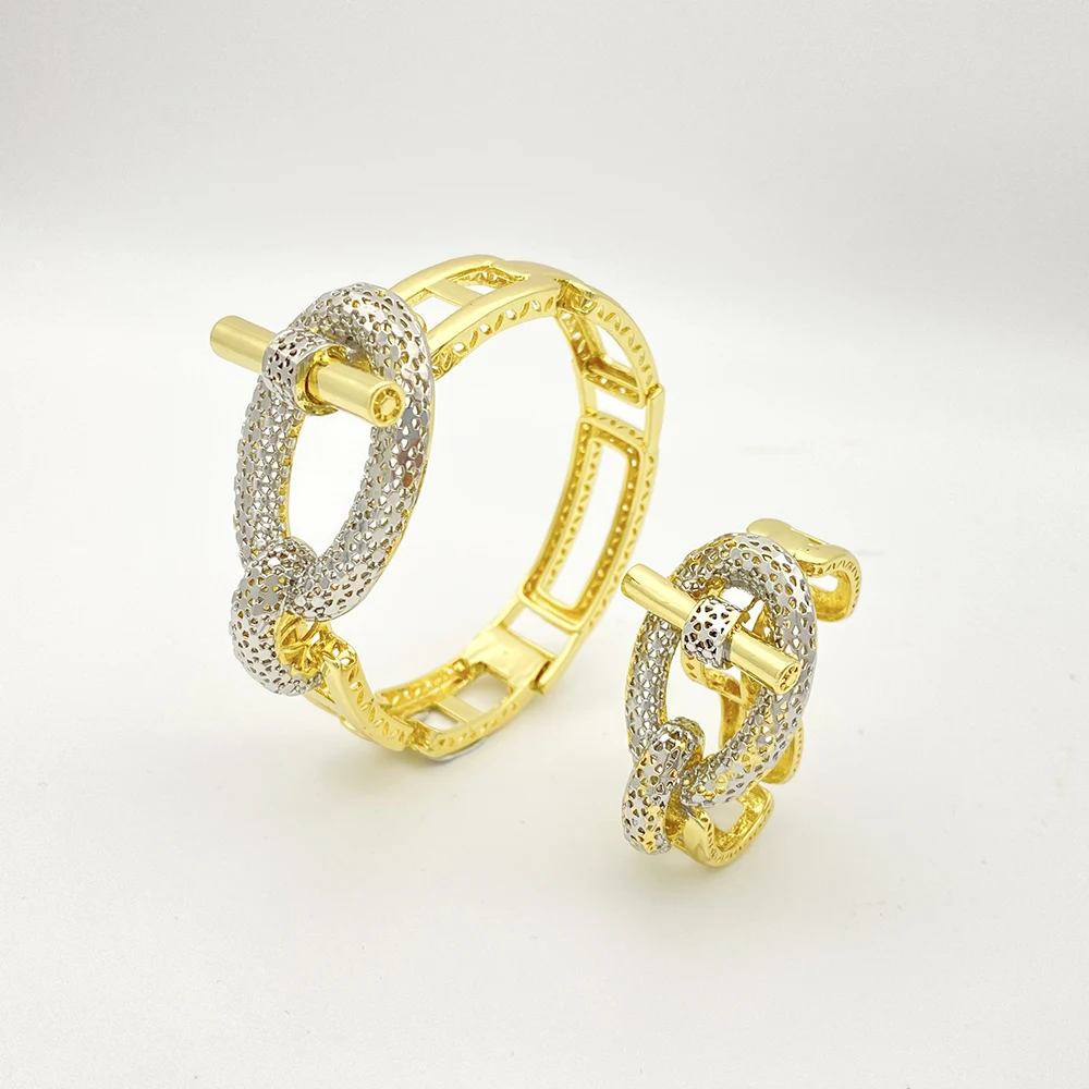 JEWELRY SET BANGLE Middle Eastern Handcrafted Bracelet and Ring Set - Streamlined Design, Exquisite and Delicate, Demonstrating
JEWELRY SET BANGLE Middle Eastern Handcrafted Bracelet and Ring Set - Streamlined Design, Exquisite and Delicate, Demonstrating