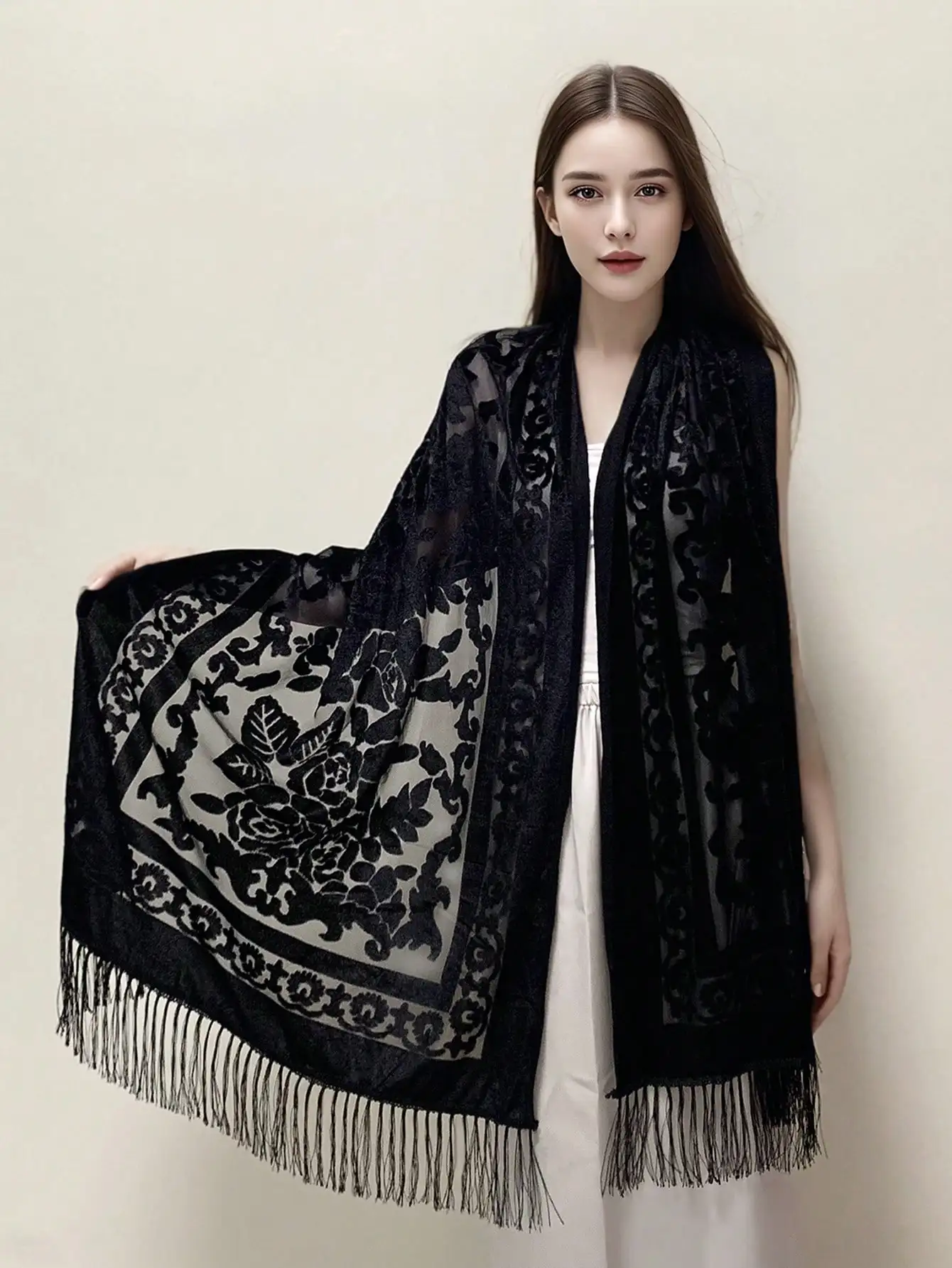 1pc Women Black Leaf Pattern Women Scarf, Handmade Lace Velvet Tassel Scarf, Fashionable Versatile New Design Party Shawl, Warm & Elegant Valentine Day
1pc Women Black Leaf Pattern Women Scarf, Handmade Lace Velvet Tassel Scarf, Fashionable Versatile New Design Party Shawl, Warm & Elegant Valentine Day