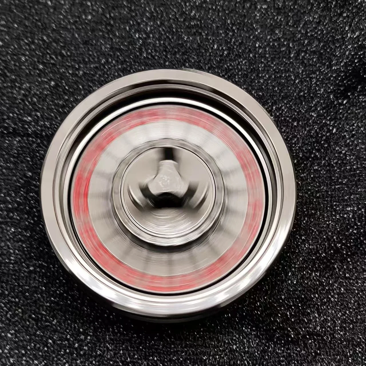 Metal Roulette Dice gyro Roulette dices DND for Dungeons and Dragon RPG Spinner Dice DND fidget Dice Relieve Stress Relief Toy
Metal Roulette Dice gyro Roulette dices DND for Dungeons and Dragon RPG Spinner Dice DND fidget Dice Relieve Stress Relief Toy
