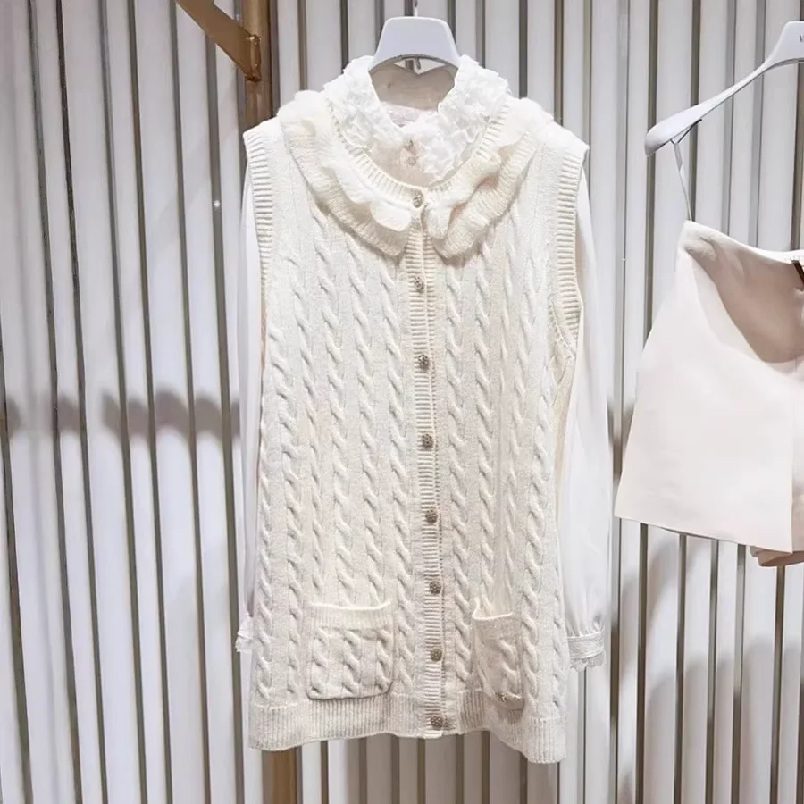 High Quality Wool Sweaters Fashion Women's Beige Knitted Vest Elegant Ladies Long Cardigan With Buttons
High Quality Wool Sweaters Fashion Women's Beige Knitted Vest Elegant Ladies Long Cardigan With Buttons
