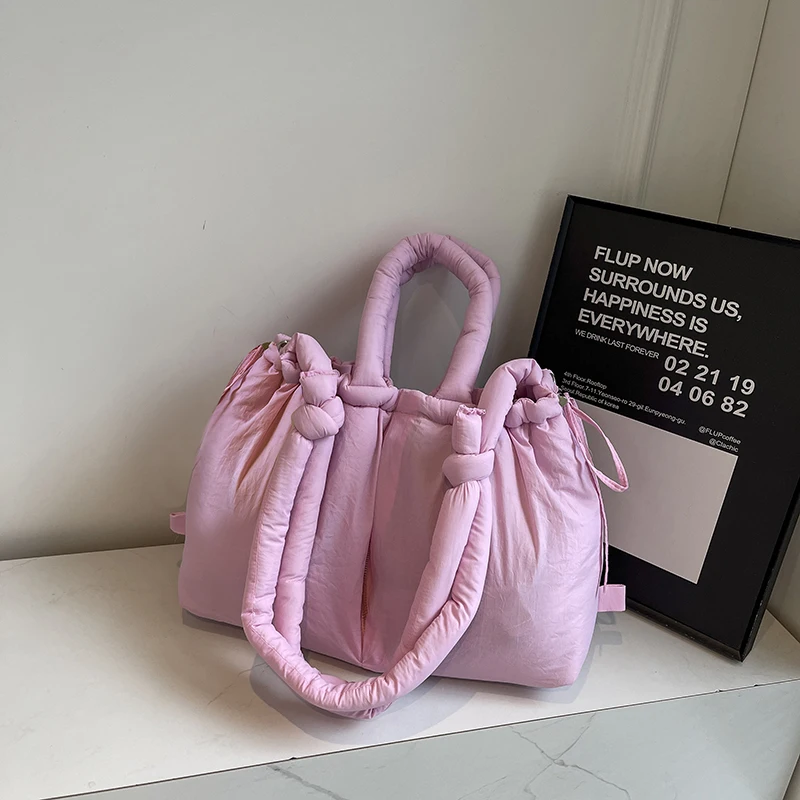 Puffer Tote Bag Lightweight Puffy Handbag Trendy Satchel Purse Large Capacity Pillow Shopper Bag for Women Work Shopping Travel
Puffer Tote Bag Lightweight Puffy Handbag Trendy Satchel Purse Large Capacity Pillow Shopper Bag for Women Work Shopping Travel