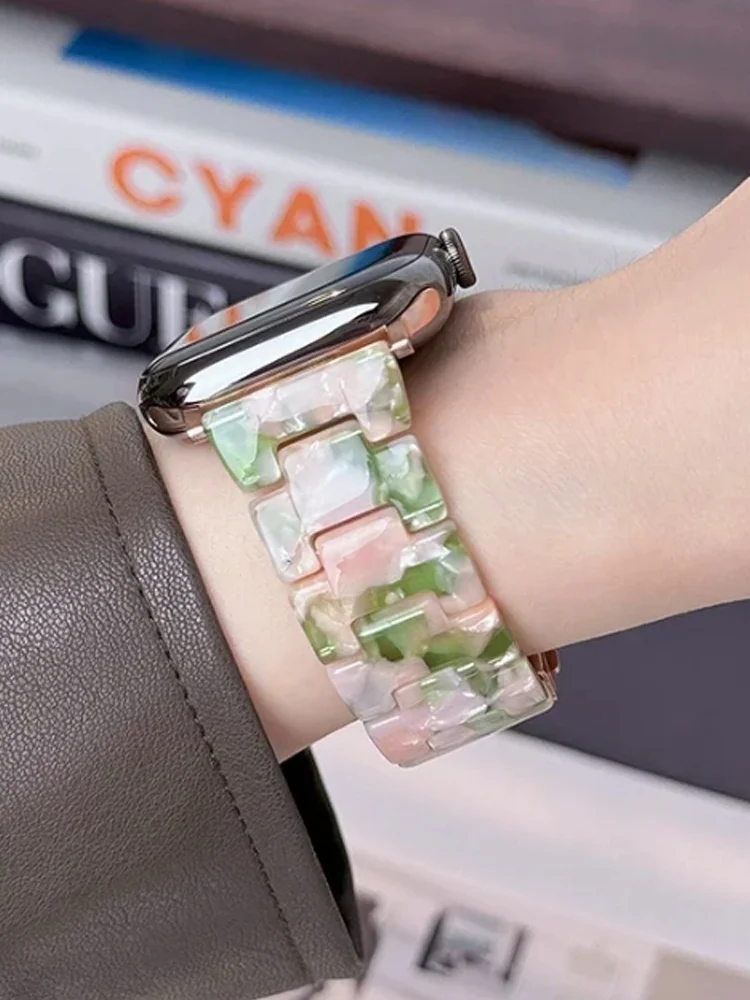 Роскошный ремешок из смолы для Apple Watch 10 Band 46 мм 42 мм 45 мм 41 мм 40 мм 44 мм Браслет-звено iwatch series 9 7 8 6 se 5 4 Ultra 2 49 мм
Роскошный ремешок из смолы для Apple Watch 10 Band 46 мм 42 мм 45 мм 41 мм 40 мм 44 мм Браслет-звено iwatch series 9 7 8 6 se 5 4 Ultra 2 49 мм