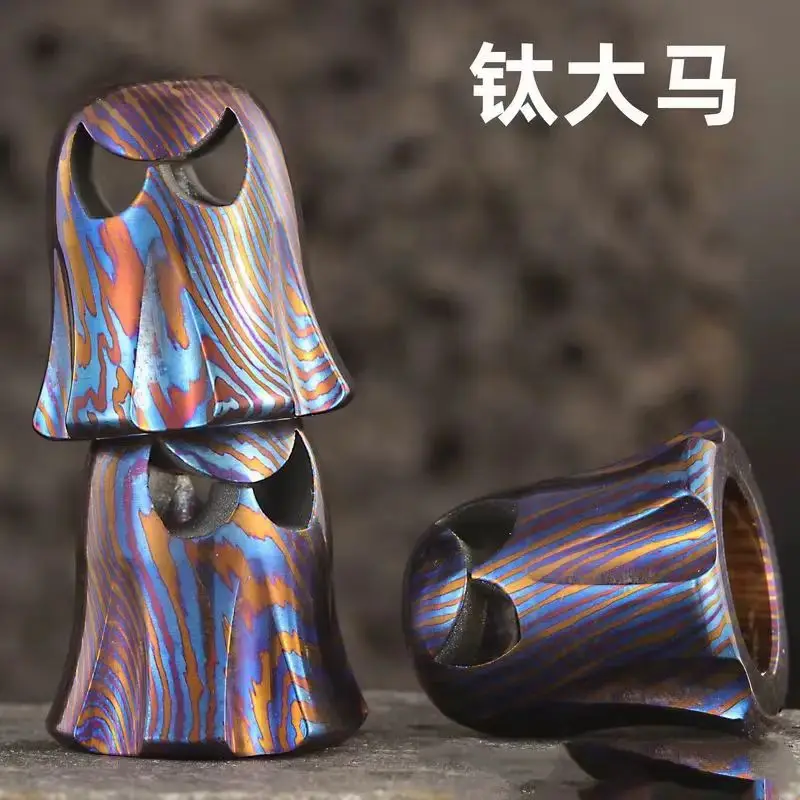 EDC titanium alloy Halloween knife pendant umbrella rope necklace pendant bracelet pendan
EDC titanium alloy Halloween knife pendant umbrella rope necklace pendant bracelet pendan