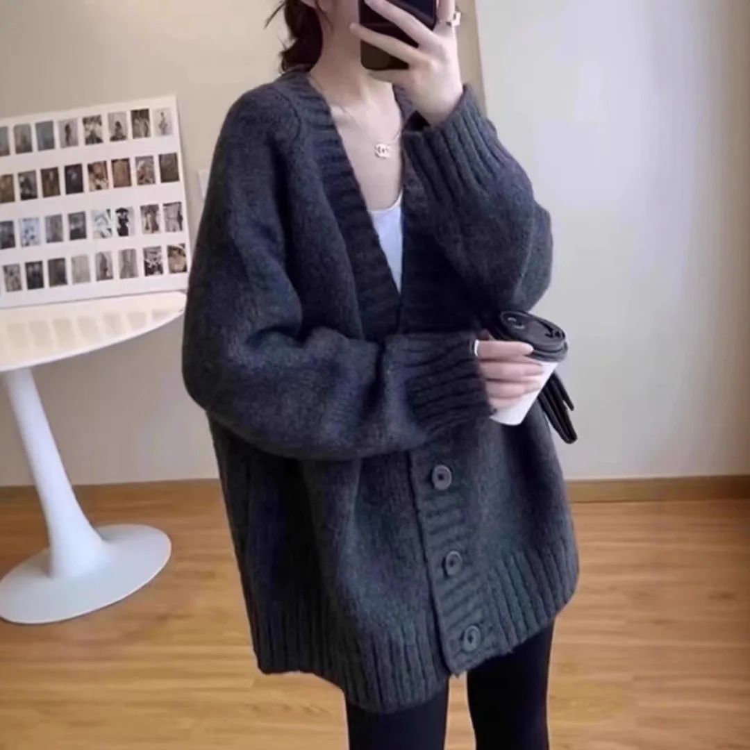 Korean Style Oversized Knit Sweater Coat Women's Autumn Winter Thick Lazy Style Mid-Length Color Open Cardigan Loose pl...
Korean Style Oversized Knit Sweater Coat Women's Autumn Winter Thick Lazy Style Mid-Length Color Open Cardigan Loose pl...