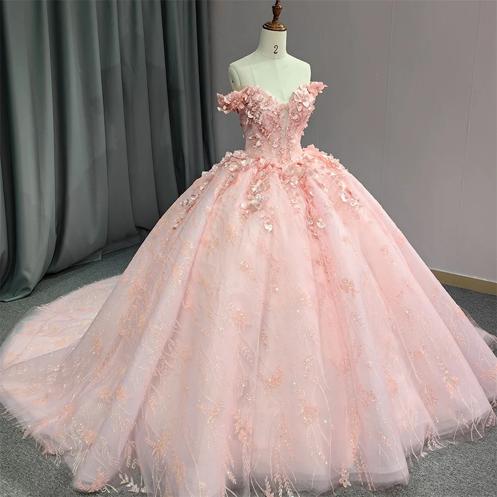 Розовые благородные платья Quinceanera с открытой спиной и v-образным вырезом, аппликацией, с открытыми плечами, трапециевидной формы, с бисером, женское элегантное платье для выпускного вечера
Розовые благородные платья Quinceanera с открытой спиной и v-образным вырезом, аппликацией, с открытыми плечами, трапециевидной формы, с бисером, женское элегантное платье для выпускного вечера