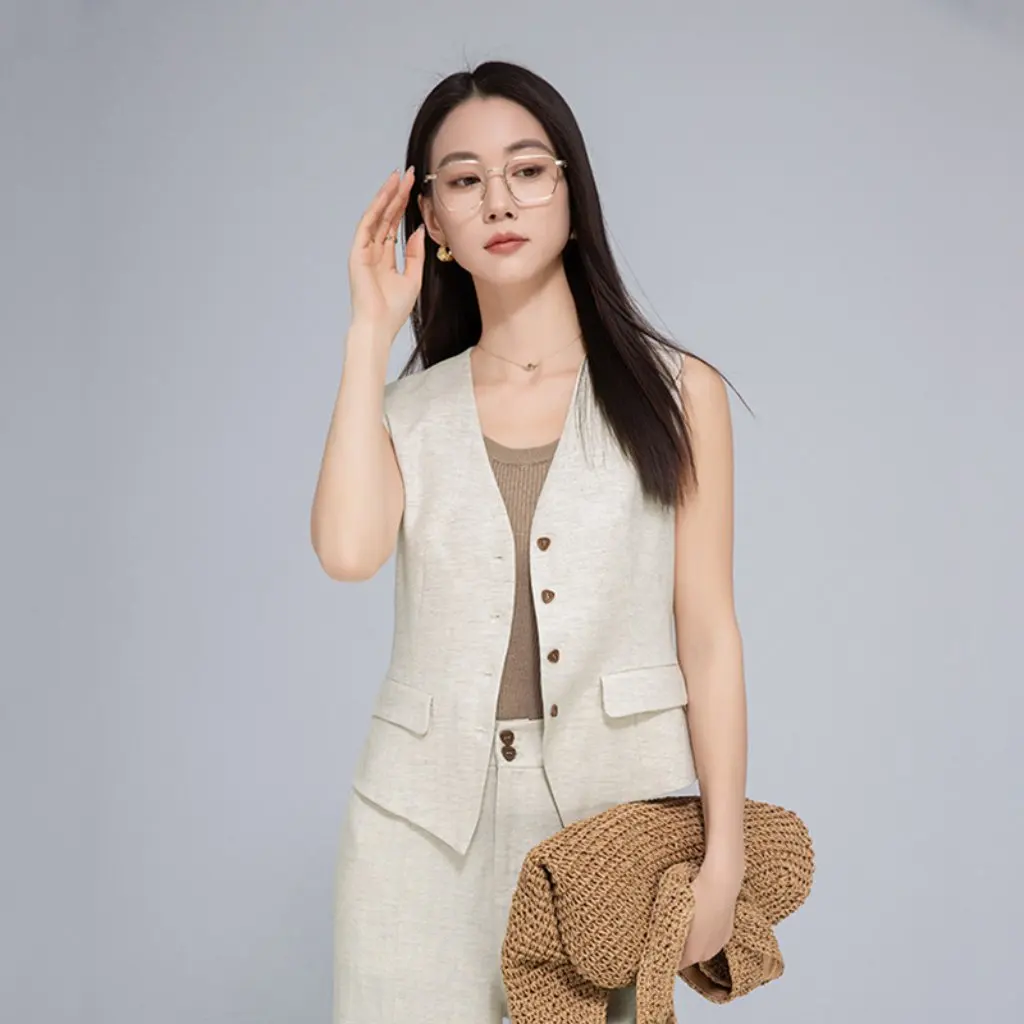 Xinge Women's Linen Waistcoat Vest Old Money Style Design Spring Summer Short Suit Jacket
Xinge Women's Linen Waistcoat Vest Old Money Style Design Spring Summer Short Suit Jacket