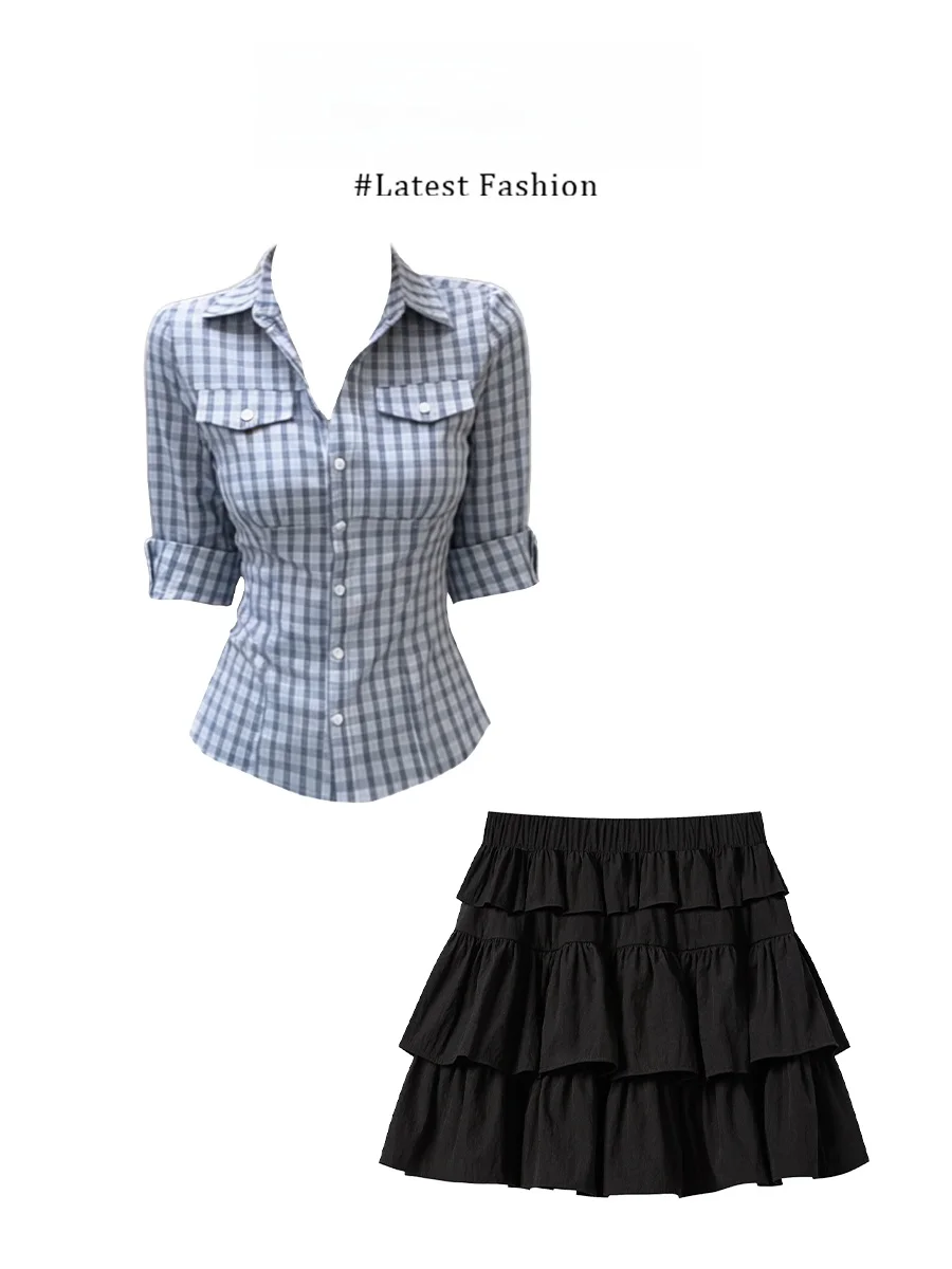 Fashionable Checks Shirt And Skirt Set Women's Casual Style Summer Outfit Streetwear Popular Parkyeon Retro College Look
Fashionable Checks Shirt And Skirt Set Women's Casual Style Summer Outfit Streetwear Popular Parkyeon Retro College Look