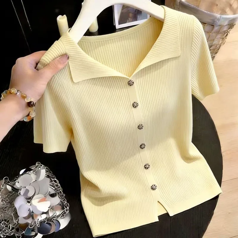 Knitted Sweater Women Pullovers Turn Down Collar Knit Sweater Pullover Women Tops New Summer Short Sleeve Women Clothing Q4483
Knitted Sweater Women Pullovers Turn Down Collar Knit Sweater Pullover Women Tops New Summer Short Sleeve Women Clothing Q4483