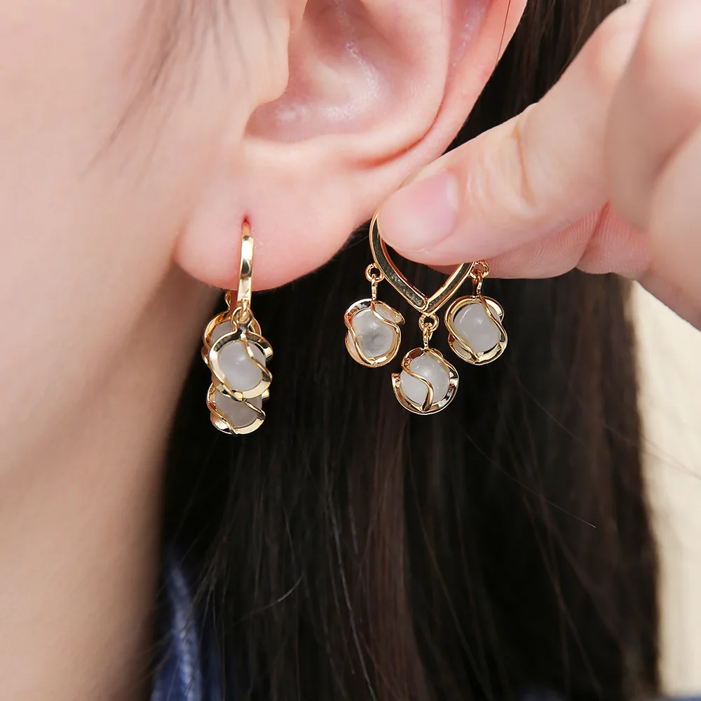 Fashionable, exquisite and high-end opal love earrings niche light luxury temperament versatile commuting earrings for women
Fashionable, exquisite and high-end opal love earrings niche light luxury temperament versatile commuting earrings for women