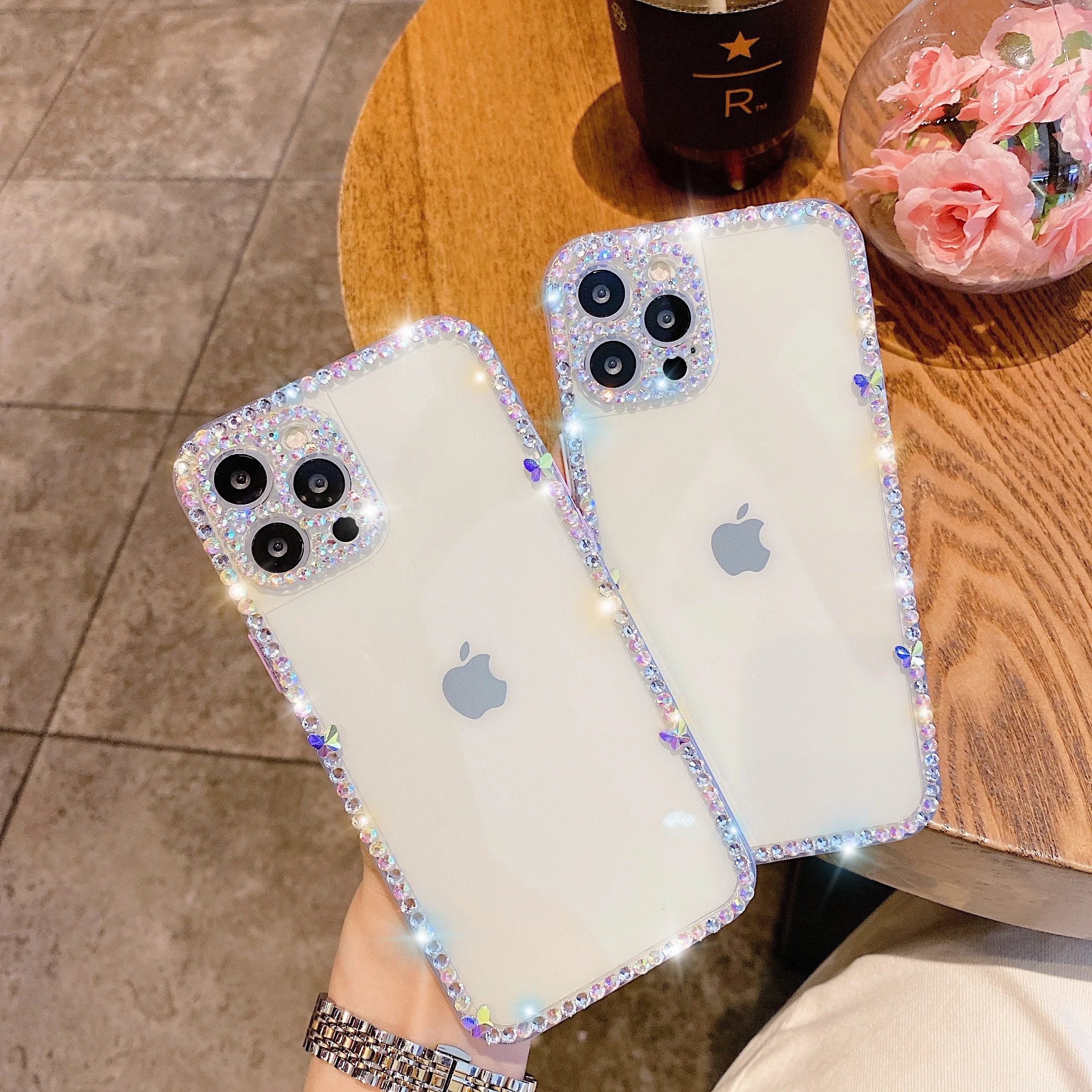 Luxurious Sparkling Butterfly Diamond Crystal Transparent Soft Case, Suitable for iPhone 14 13 12 11 Pro Max soft phone case
Luxurious Sparkling Butterfly Diamond Crystal Transparent Soft Case, Suitable for iPhone 14 13 12 11 Pro Max soft phone case