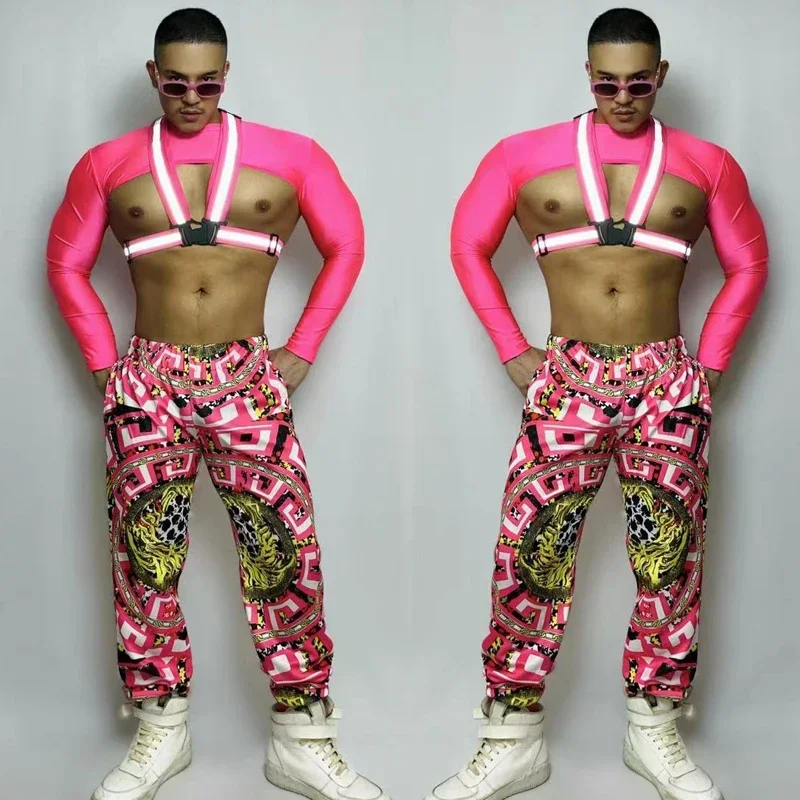 Мужской флуоресцентный розовый костюм со светоотражающим нагрудным ремнем, сценическая джазовая одежда, костюм танцовщицы Gogo, костюм для ночного клуба, соло, наряд для танцев на пилоне XS4227
Мужской флуоресцентный розовый костюм со светоотражающим нагрудным ремнем, сценическая джазовая одежда, костюм танцовщицы Gogo, костюм для ночного клуба, соло, наряд для танцев на пилоне XS4227