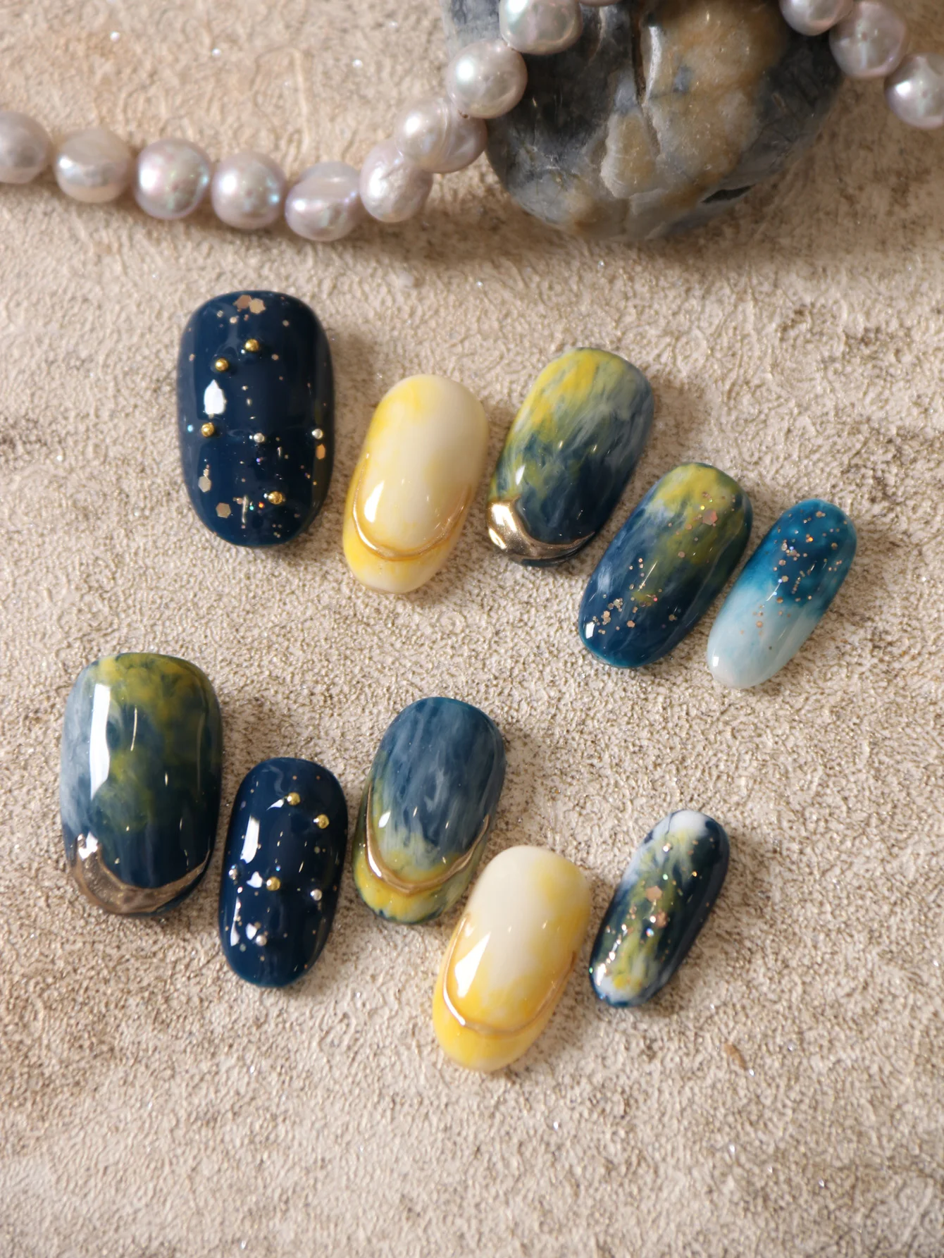 10 шт., накладные ногти с короткими синими масляными красками, желтые накладные ногти Halo, в комплект входят 1 лист клейких вкладок и 1 шт. мини-пилочка
10 шт., накладные ногти с короткими синими масляными красками, желтые накладные ногти Halo, в комплект входят 1 лист клейких вкладок и 1 шт. мини-пилочка