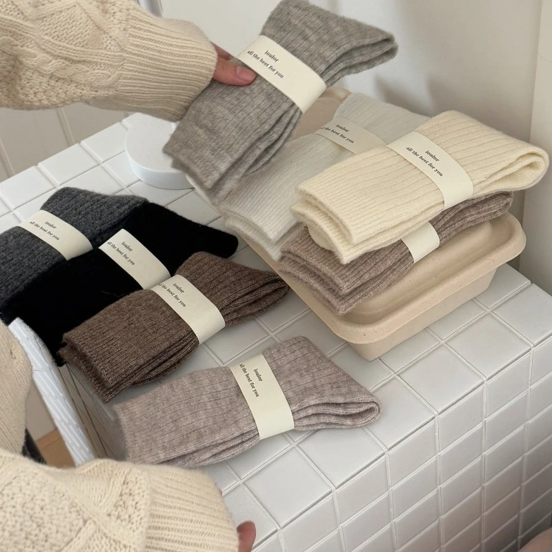 8 пар однотонных шерстяных носков, зимние теплые толстые вязаные школьные носки средней длины, комплект женских носков высокого качества, оптовая продажа
8 пар однотонных шерстяных носков, зимние теплые толстые вязаные школьные носки средней длины, комплект женских носков высокого качества, оптовая продажа